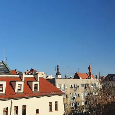 Kotlarska 17, Main Sq